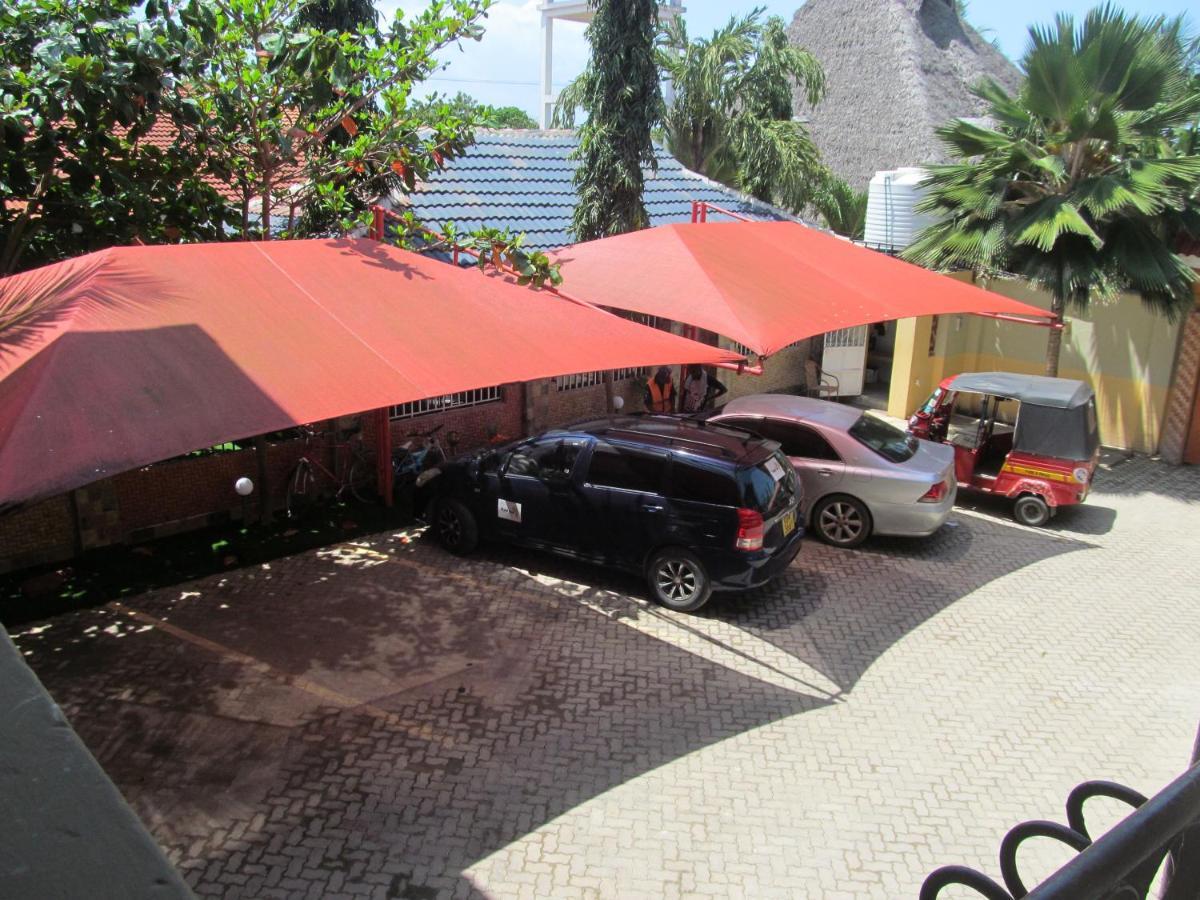 The Bright Star Resort Diani Beach Exteriér fotografie